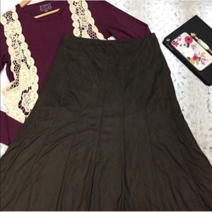 FDJ Faux Suede Brown Flare Skirt Size: 6